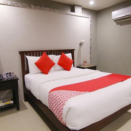 Oyo 103 Artina Suites Hotel San Pedro Makati Exterior foto