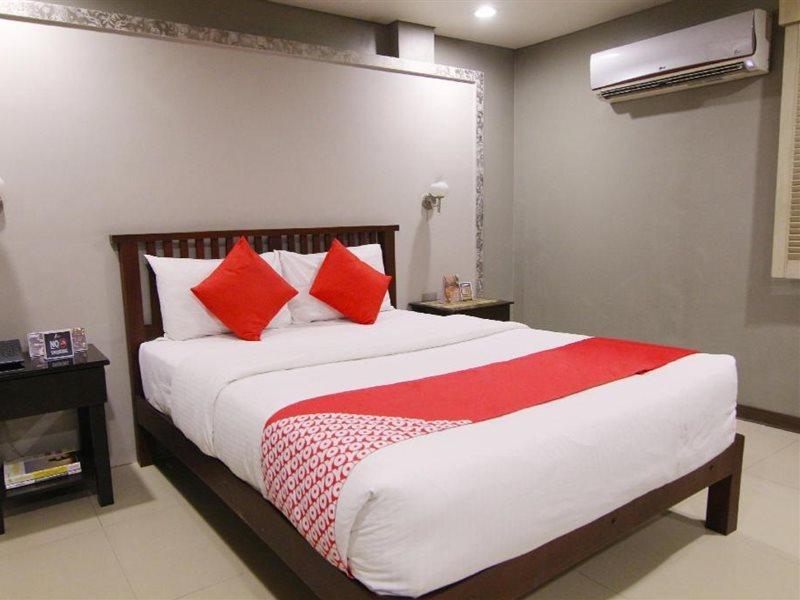 Oyo 103 Artina Suites Hotel San Pedro Makati Exterior foto