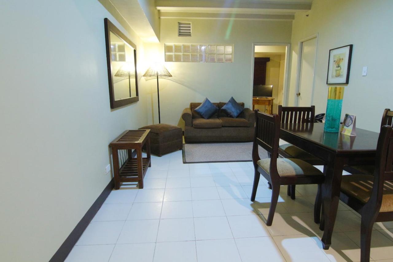 Oyo 103 Artina Suites Hotel San Pedro Makati Exterior foto