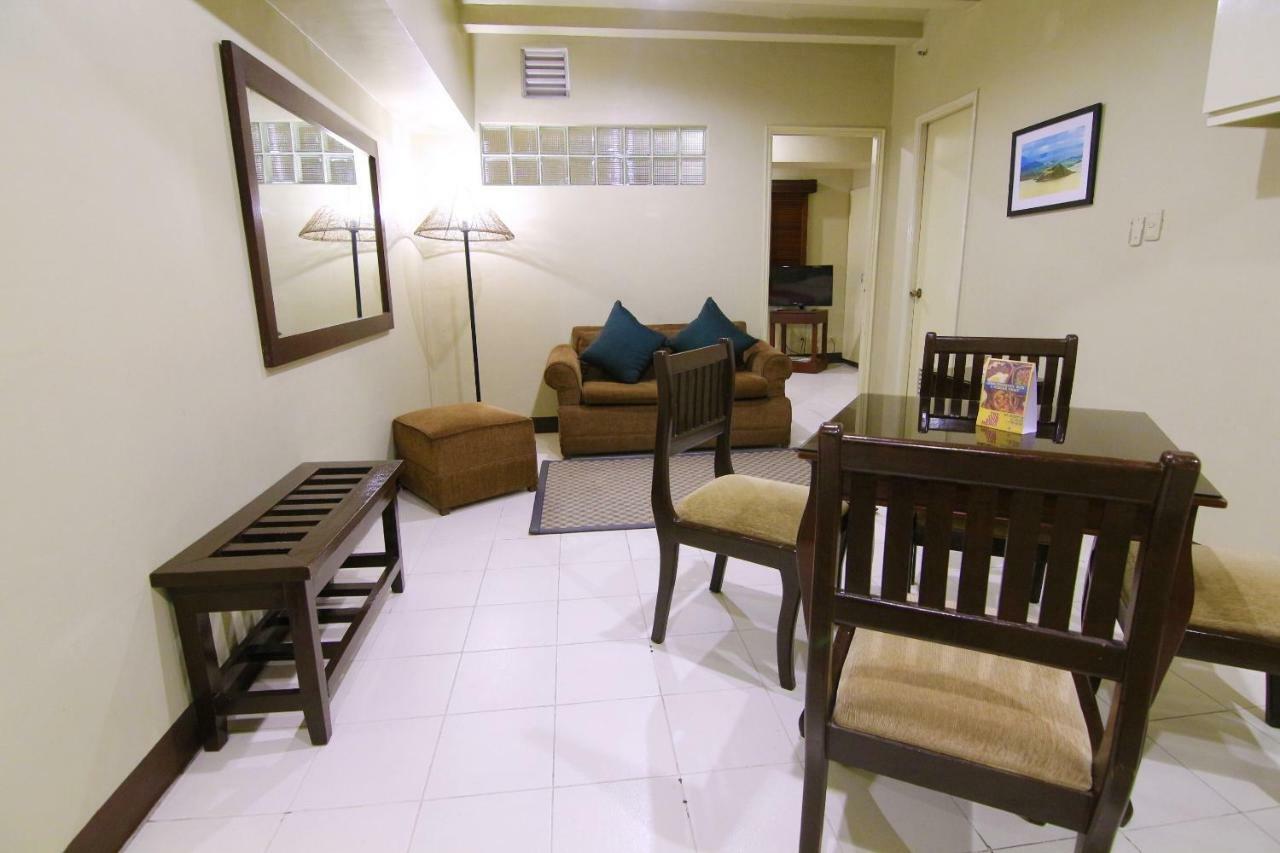 Oyo 103 Artina Suites Hotel San Pedro Makati Exterior foto