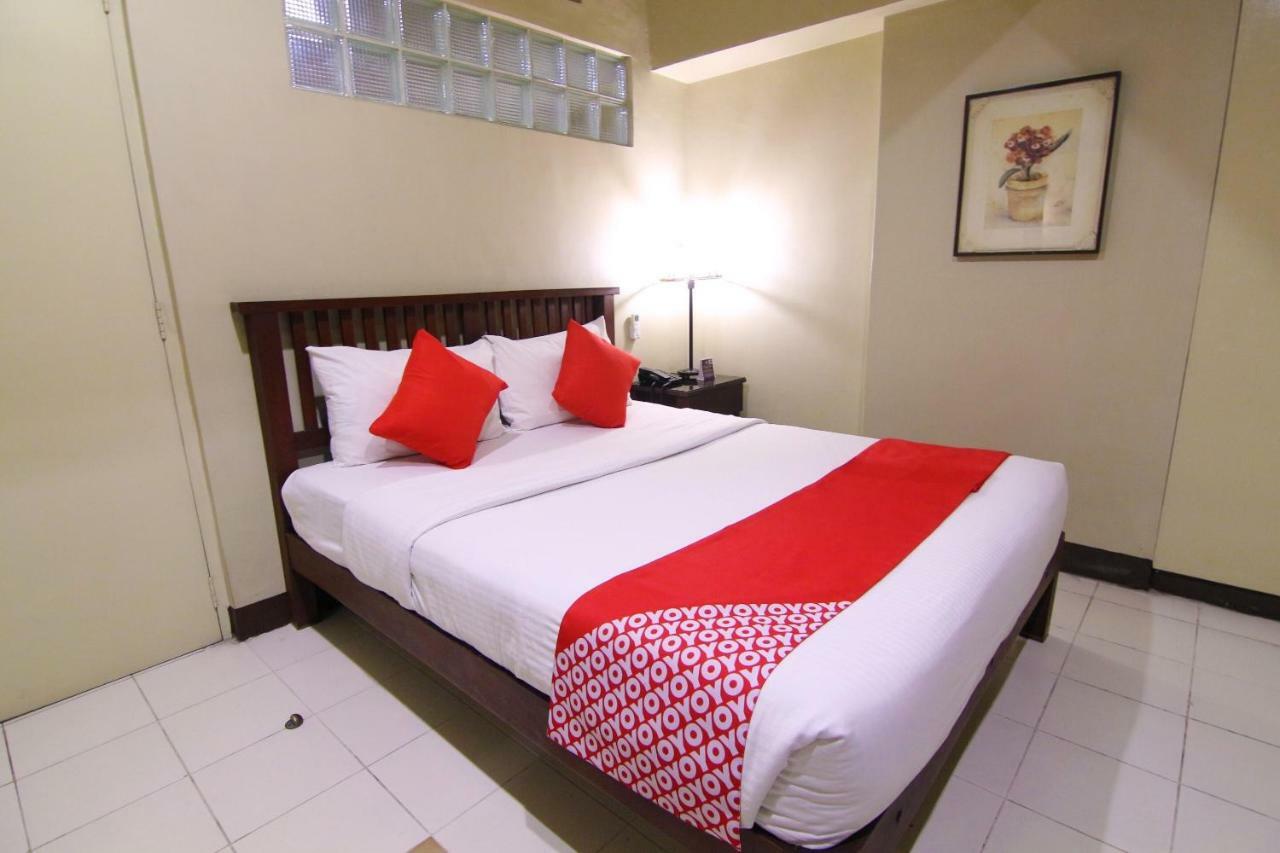 Oyo 103 Artina Suites Hotel San Pedro Makati Exterior foto