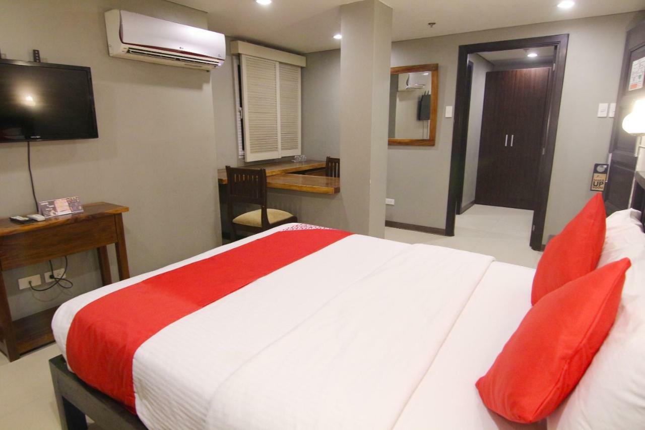Oyo 103 Artina Suites Hotel San Pedro Makati Exterior foto